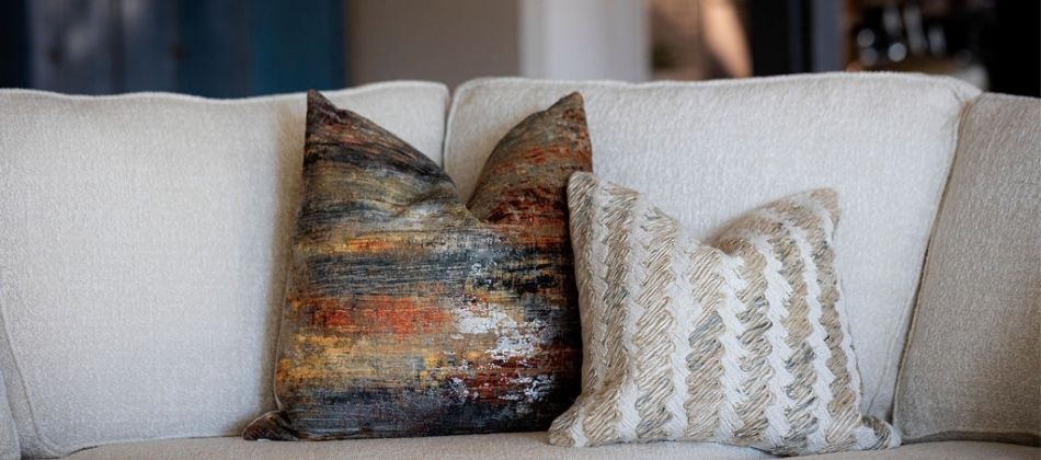How to Choose the Perfect Sofa for Your Living Room