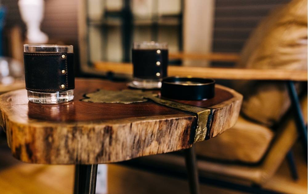 Accent & Side Tables