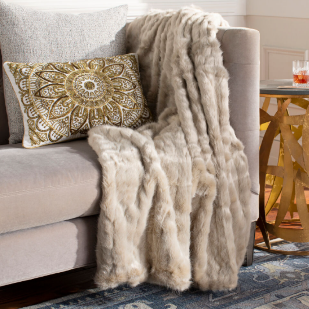 Ultra Soft Faux Fur Throw