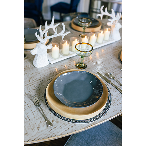 Stoneware Dinner Plates (2 colors)